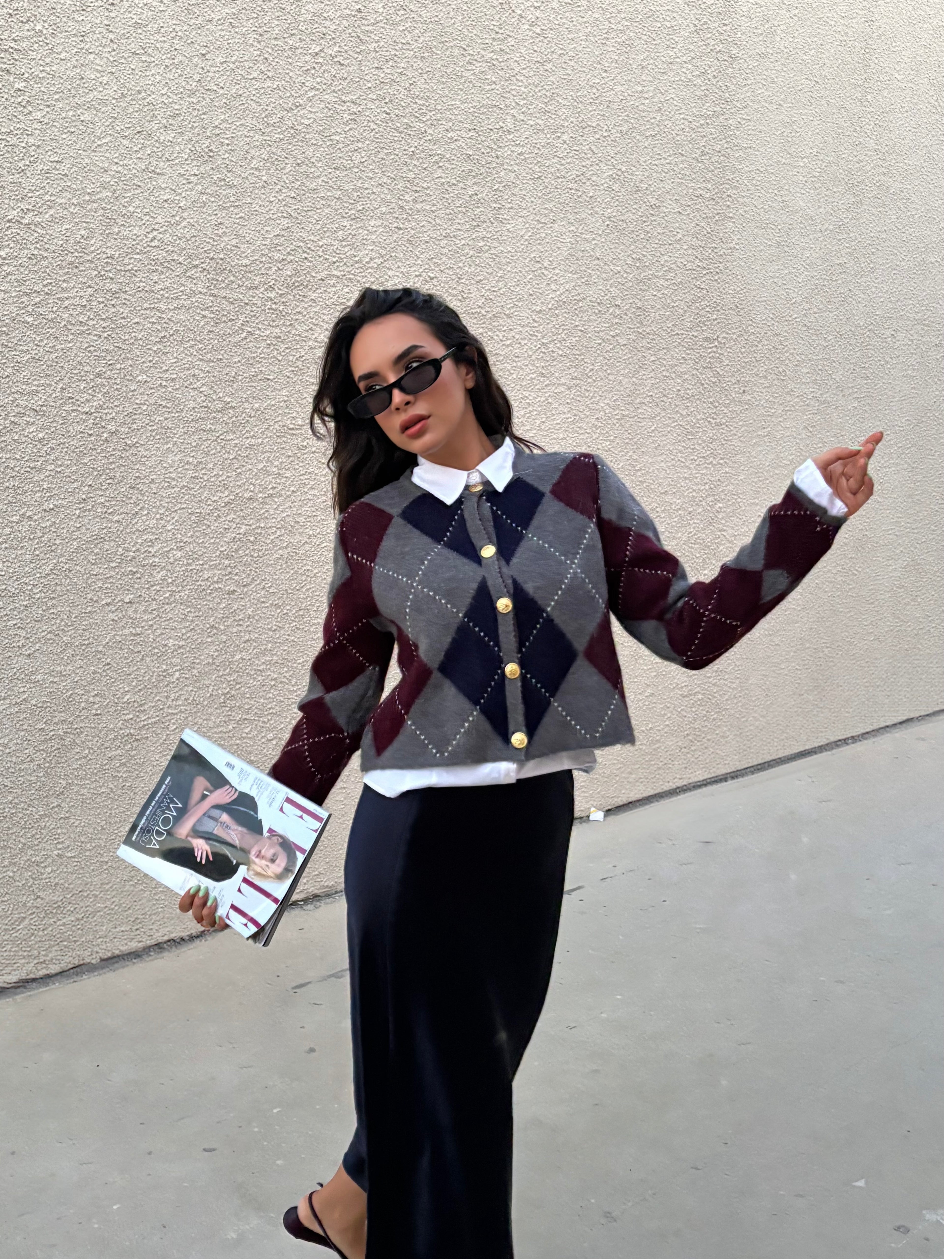 Grey Argyle Preppy Cardigan With Buttoned Closure